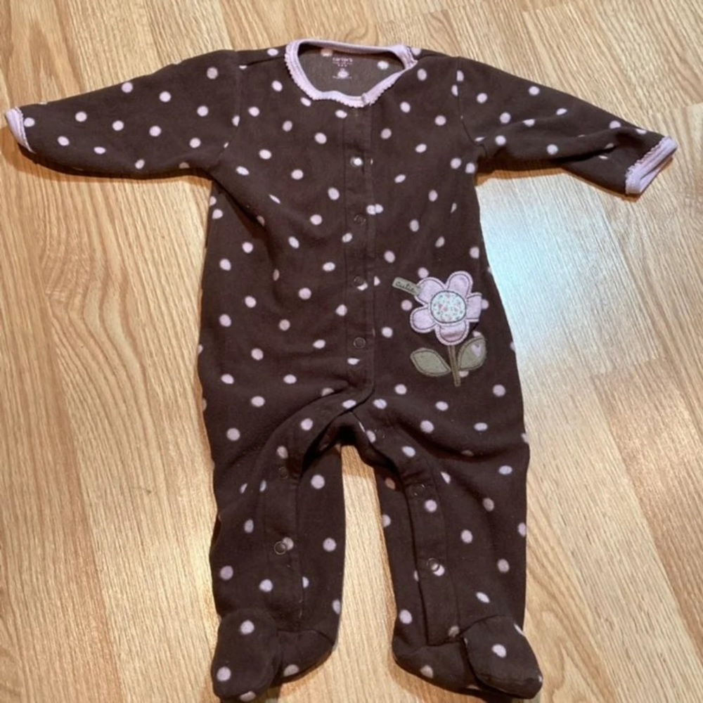 Carters brown and‎ pink dot sleeper 9 months